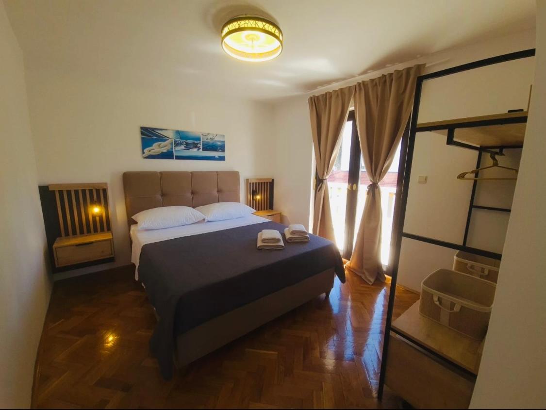 Apartments Mia Okrug Gornji Exterior photo